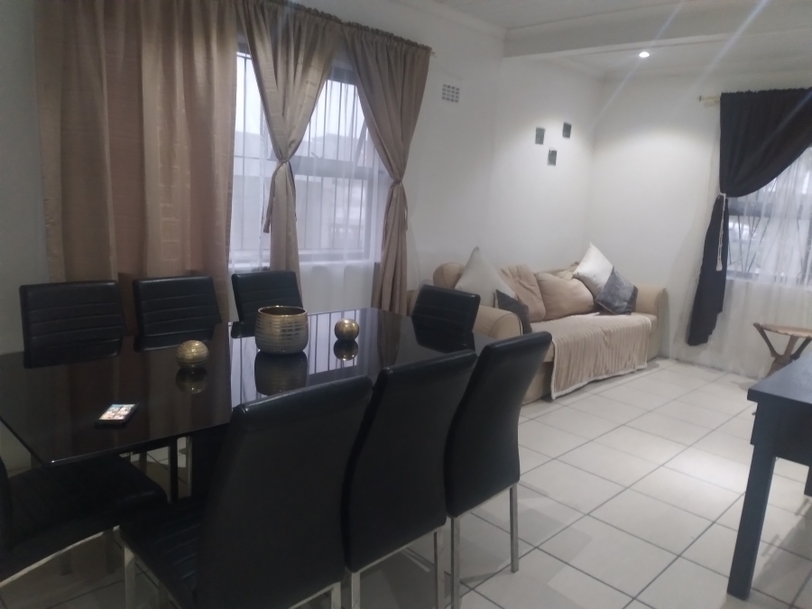 3 Bedroom Property for Sale in Ravensmead Western Cape